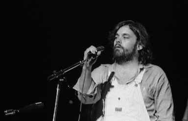 Lowell George performing with Little Feat in Buffalo, New York (1977).
