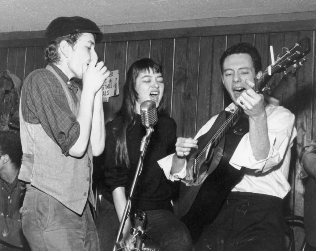 Bob Dylan, Karen Dalton, and Fred Neil at the Cafe Wha? in 1961 (Photo by Fred W. McDarrah)