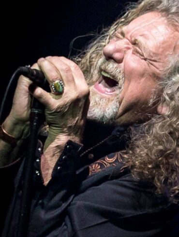 Robert Plant singing